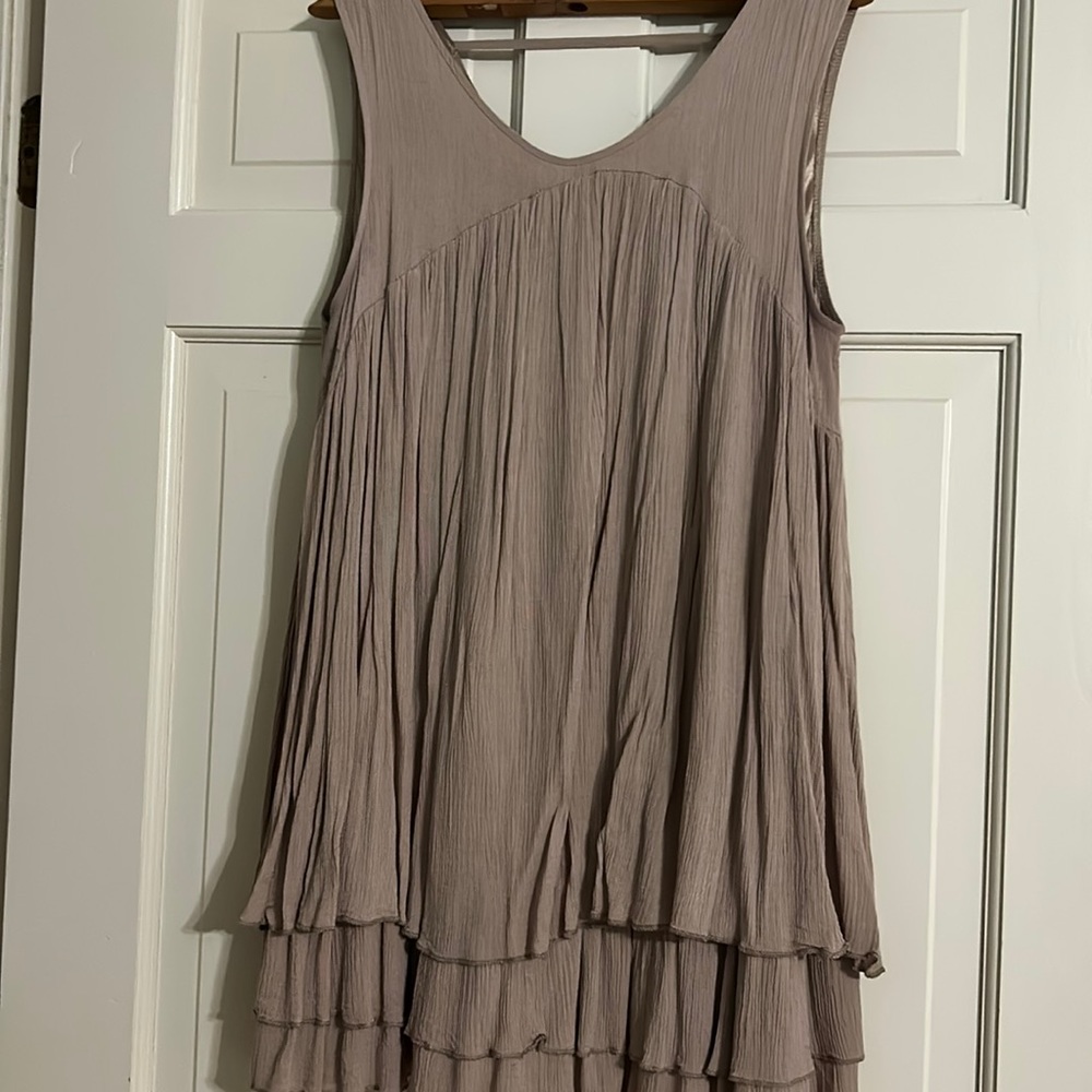 Flowy dressy tan top inside lined